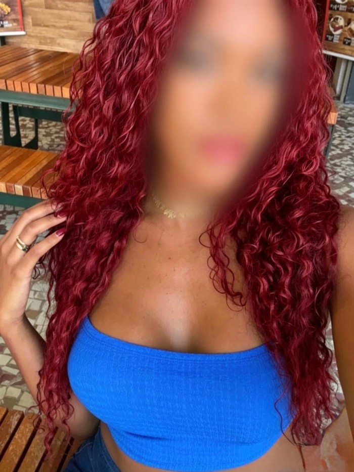JOVENCITA MUY APRETADITA PARA TI AMOR