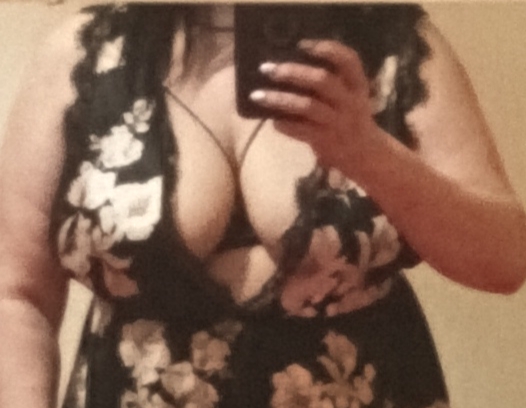 Discreto y Privado Madura golosa cariñosa y besuco