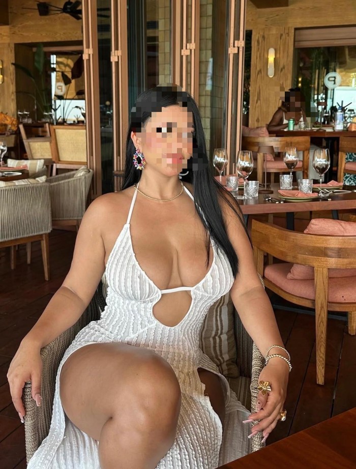 SOFÍA EN VECINDARIO ATLÁNTICO Un l