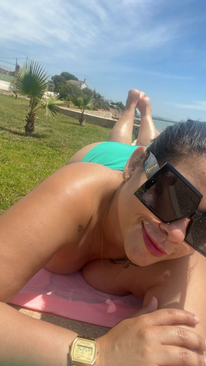 HERMOSA SENSUAL APASIONADA BUENA  AMANTE