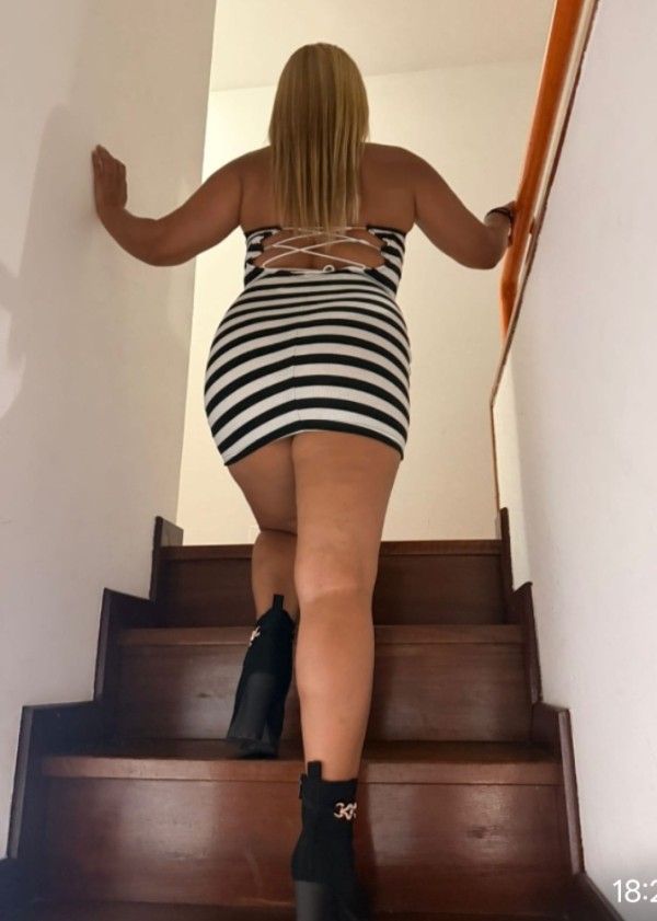Novedad en Vigo chica rubia muy sexy y morbosa