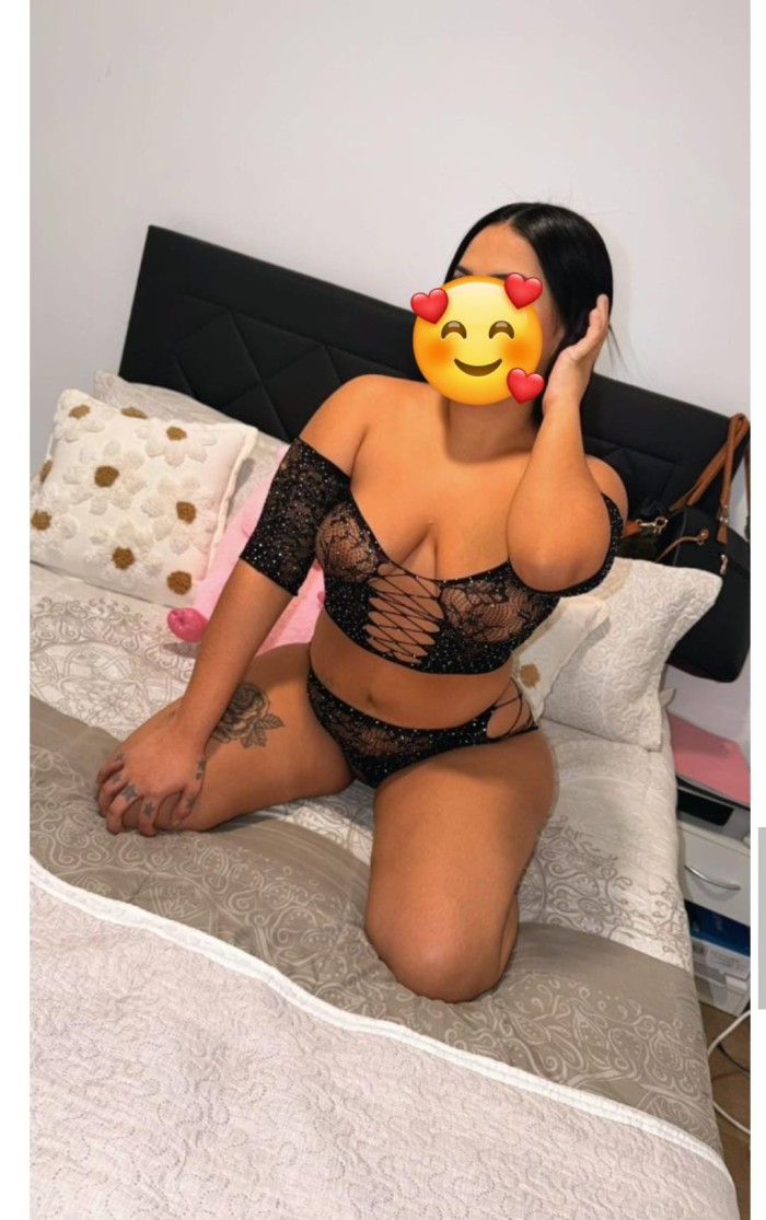 MUY CALIENTE FIESTERA