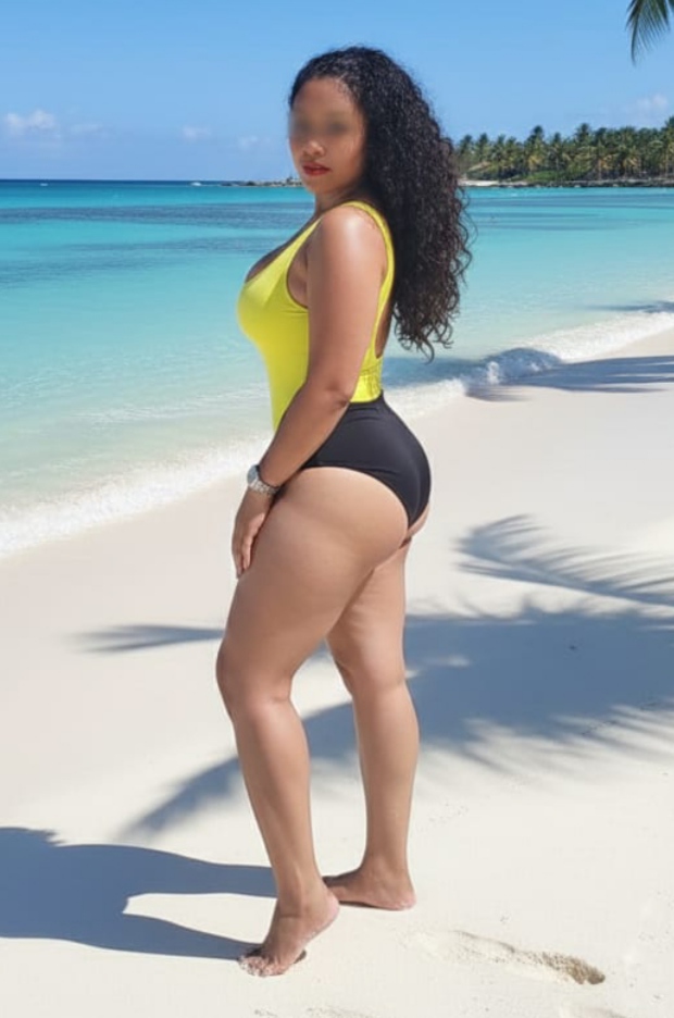 Chilena sexy pechos grandes 150 naturales