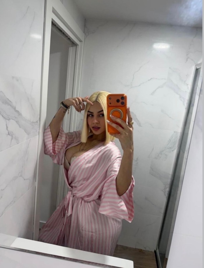 EN MADRID CENTRO ESTRELLA MUY MULTIORGASMICA Y SEX