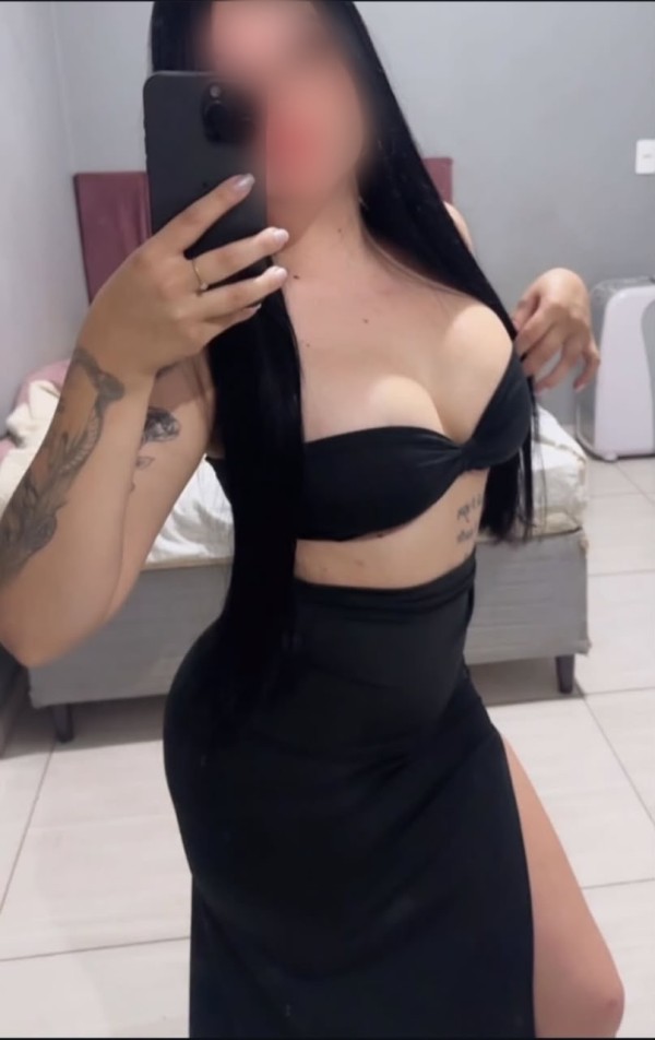 NUEVA TENTACIÓN ME ENCANTAN LAS POLLAS TRAVIESAS/ FIESTERA 24H