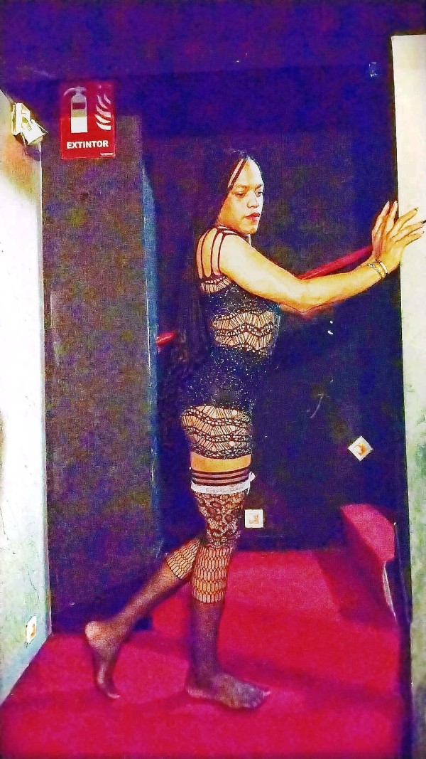 672953936, Brihana divina sensual y complaciente