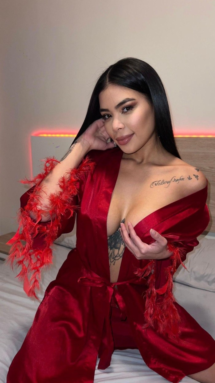 APASIONADA ARDIENTE COMPLACIENTE DIOSA DEL SEXO