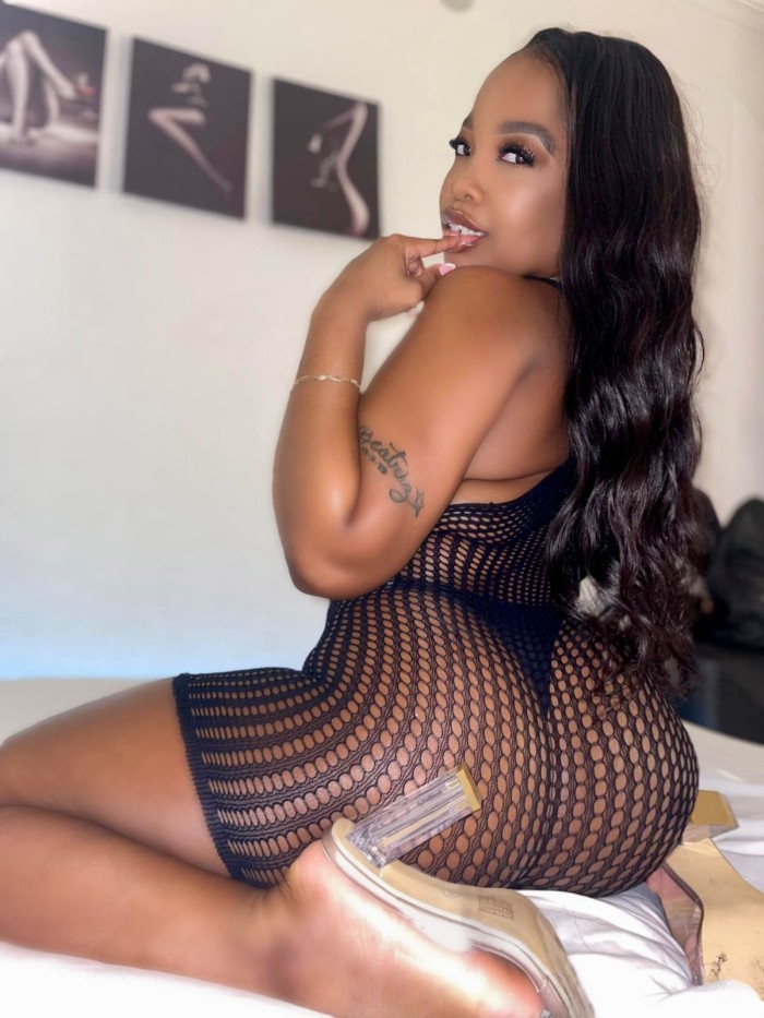 latina Sensual y sugerente