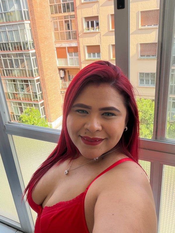 Desire latina culona cachonda fiestera la pasaremos rico