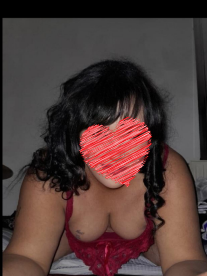 CHICA MUY ESPECIAL PARA TI. KARIMA