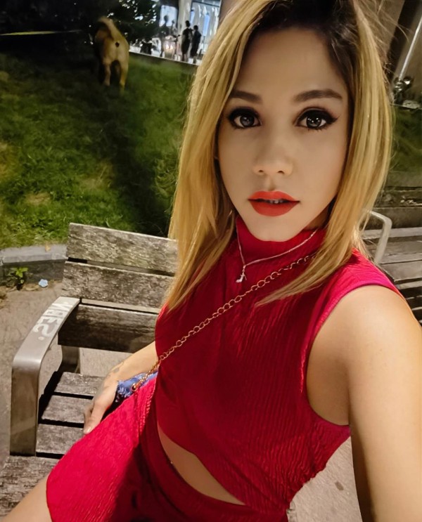 NOVEDAD TIFFANY PURA DINAMITA SEXUAL/ 24H