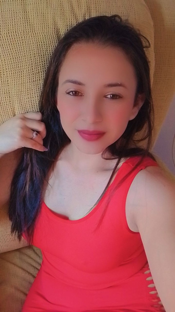 JOVENCITA PARAGUAYA YOGURINA GUAPISIMA NOVEDAD 24H