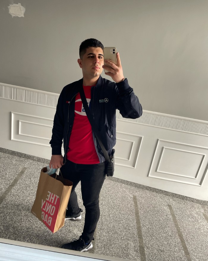 Jovencito blanquito fiestero mejor mamada 24H Lugo