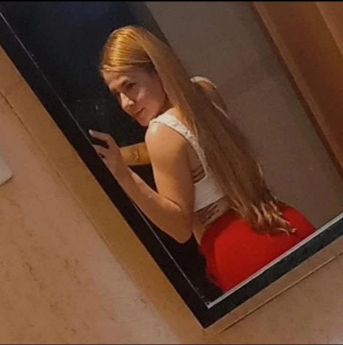 CHUPA POLLAS CACHONDA Y FOGOSA