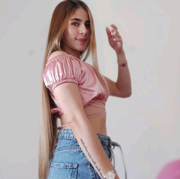 CHUPA POLLAS CACHONDA Y FOGOSA