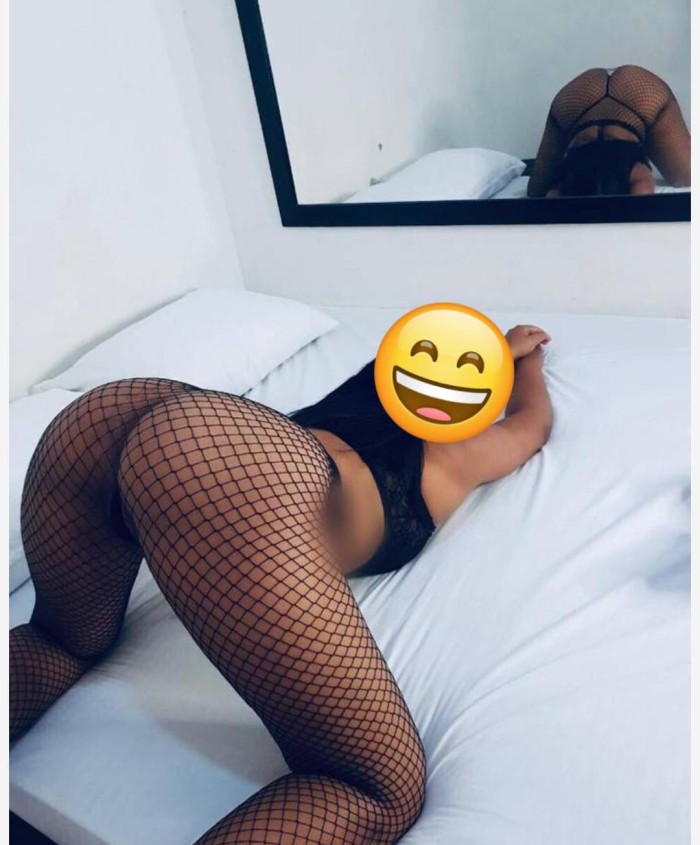 NOVEDAD FIESTERA CACHONDA APASIONADA MUY CALIENTE