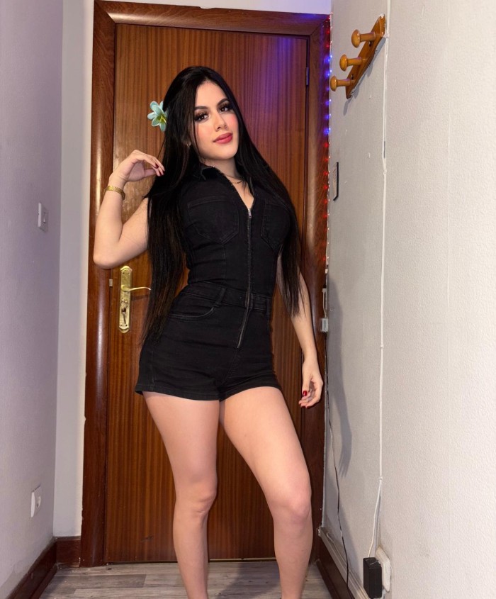 EN GIJONNOVEDAD COQUETA BELLA ESCORT LATINA