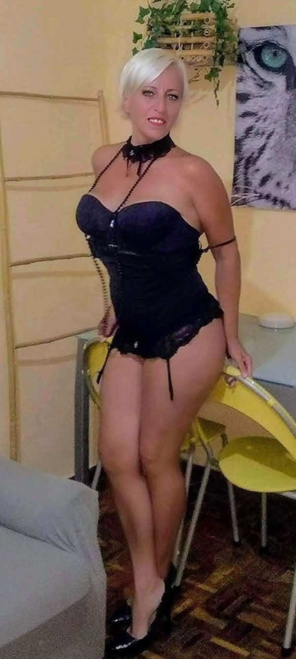 GUAPA&BUENA. Y SÓLO PARA CABALLEROS VIP.