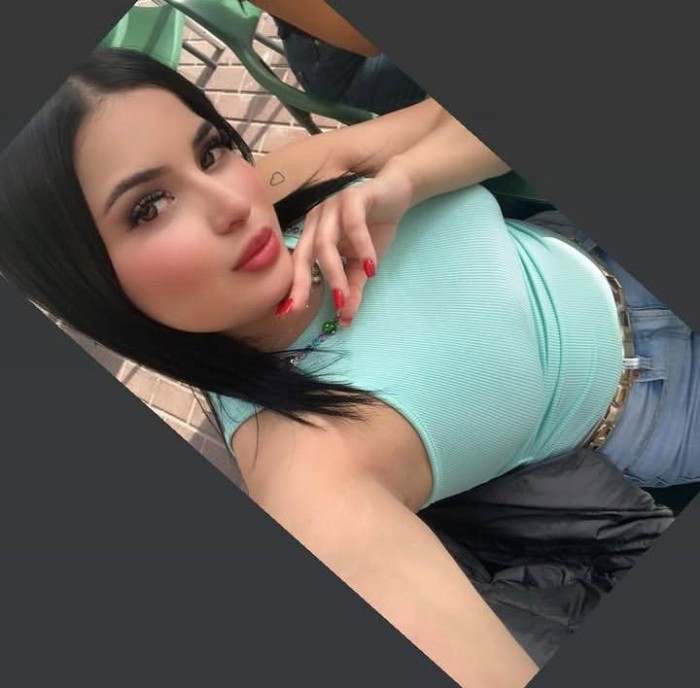 DIOSA DEL PLACER COMPLACIENTE EN SAN JERONIMO
