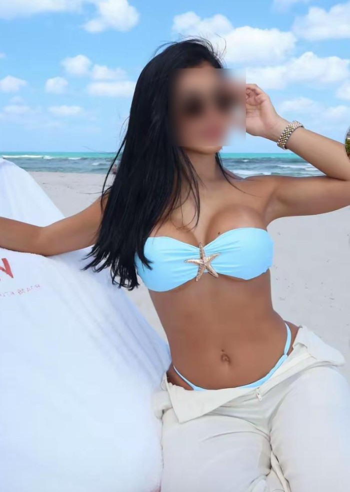 MARYAM DULCE Y SENSIBLE, MASAJISTA ESPAÑOLA