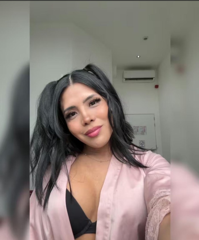CHICA TRANS FEMENINA Y COMPLACIENTE SIN LIMITES