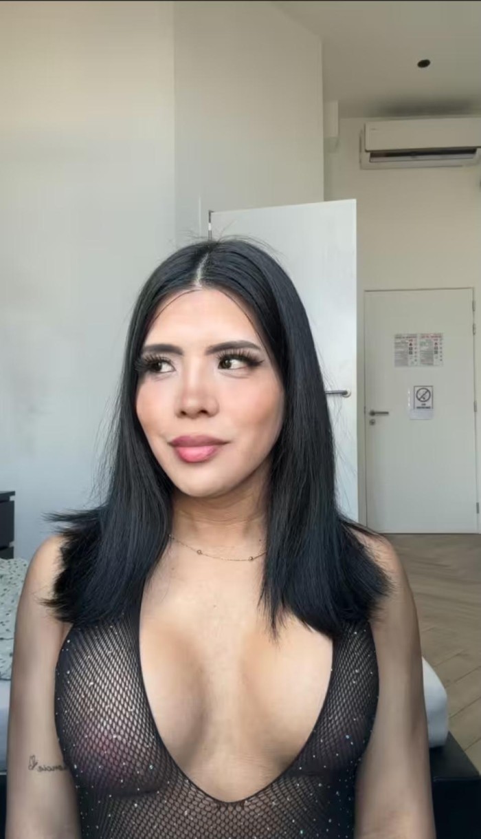 CHICA TRANS FEMENINA Y COMPLACIENTE SIN LIMITES
