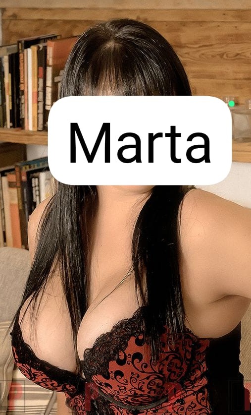 SOY MARTA, ESPAÑOLA CALUROSA Y RESERVADA