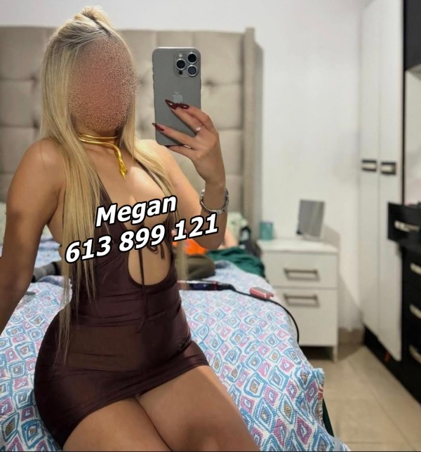 RUBIA COMPLETA Y ENROLLADA