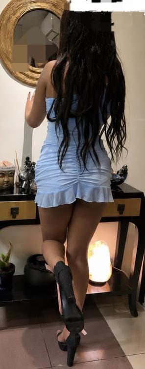 GUAPA JOVEN MORENA