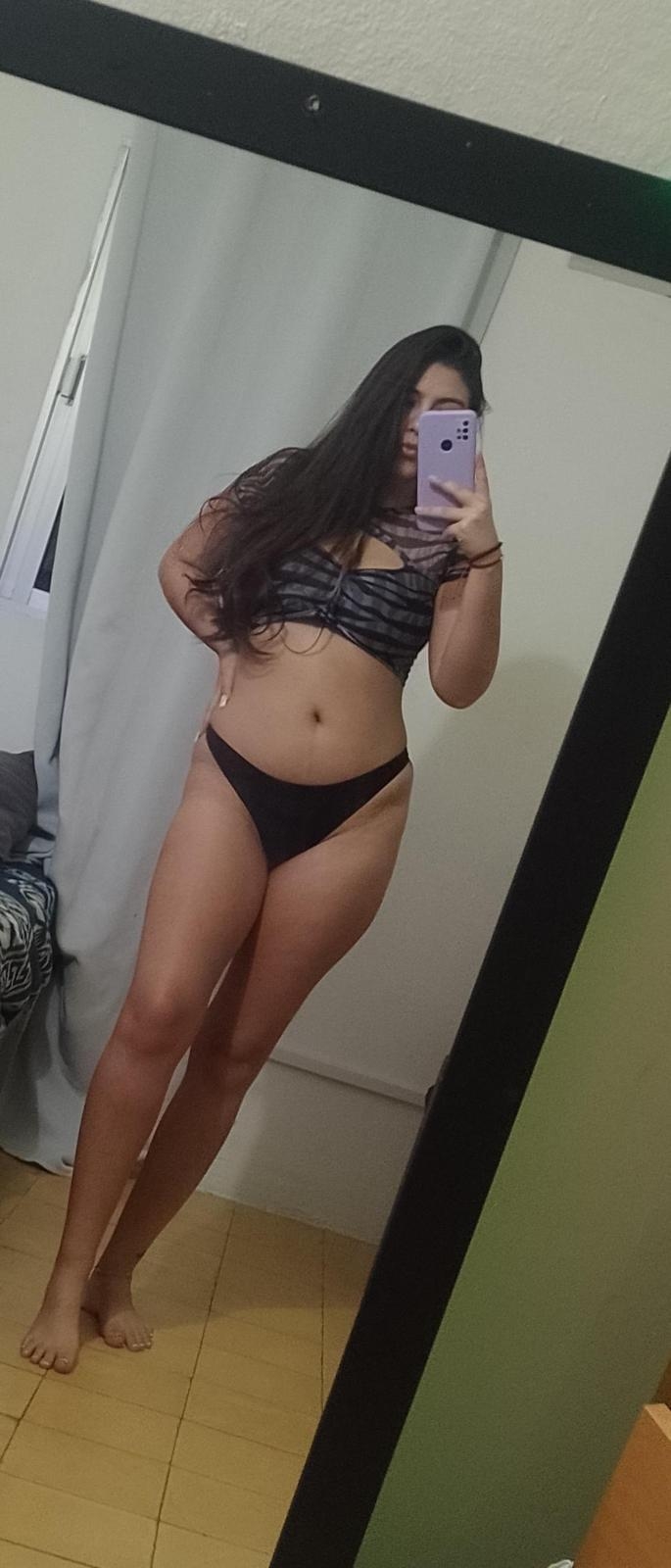 AMIGUITAS DELICIOSAS IMPLICADAS EXQUISITAS
