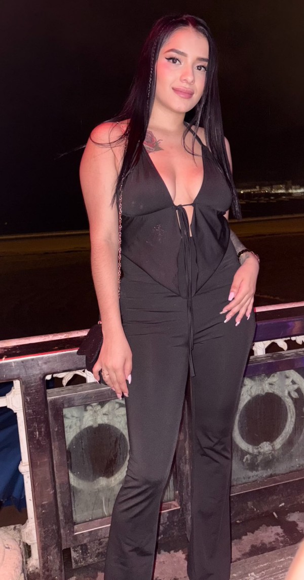 Morena ideal para tus caprichos y fantasias salidas 24 h