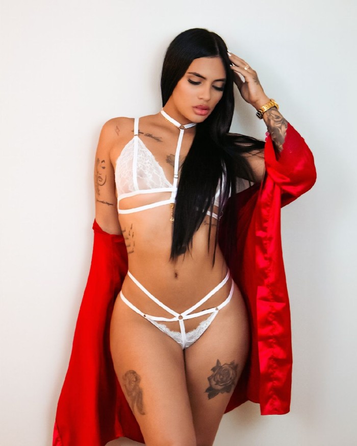 EN AGUADULCE LISTA PARA CUMPLIR TUS FANTASIAS