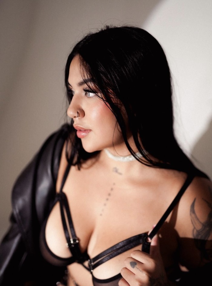 COLOMBIANA – SEXY COLOMBIANA EN BILBAO