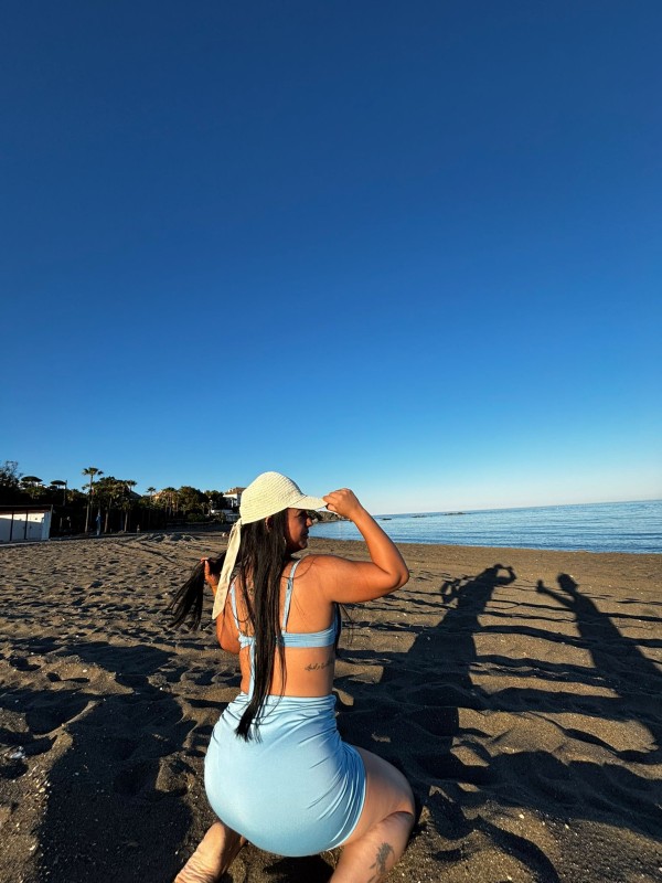 ANA ATREVIDA EN TORRE DEL MAR VELEZ MALAGA