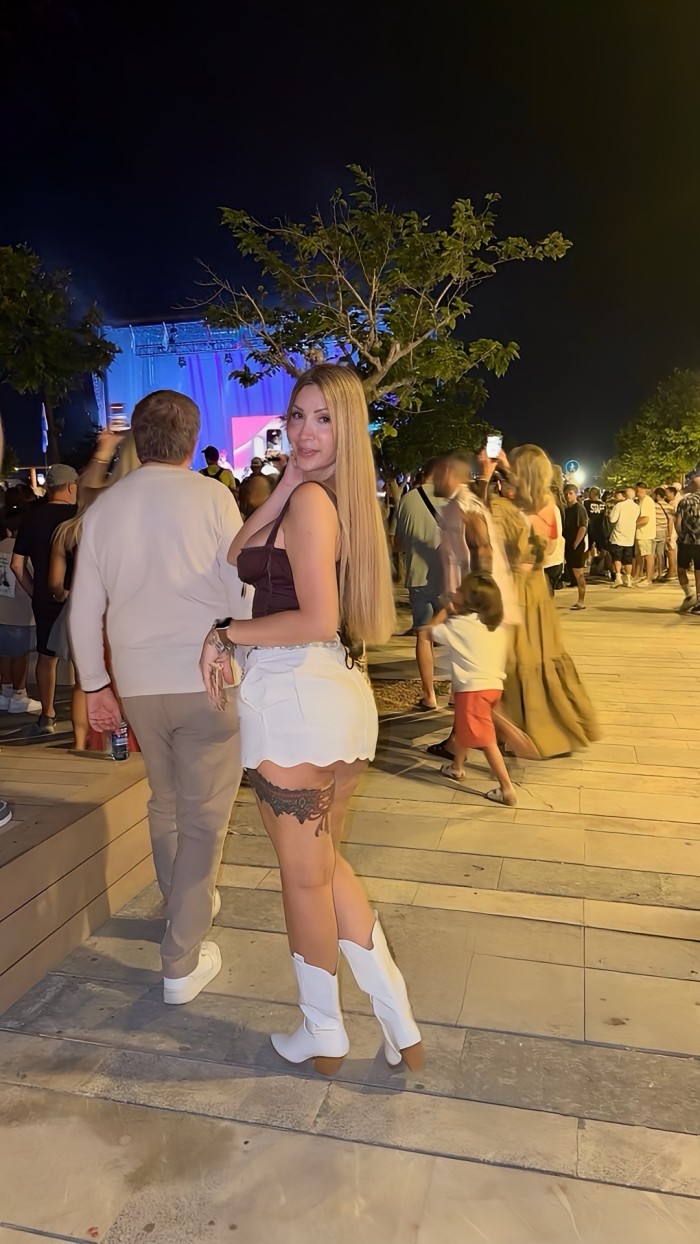 Rubia, estilo porno anal profundo 24 horas