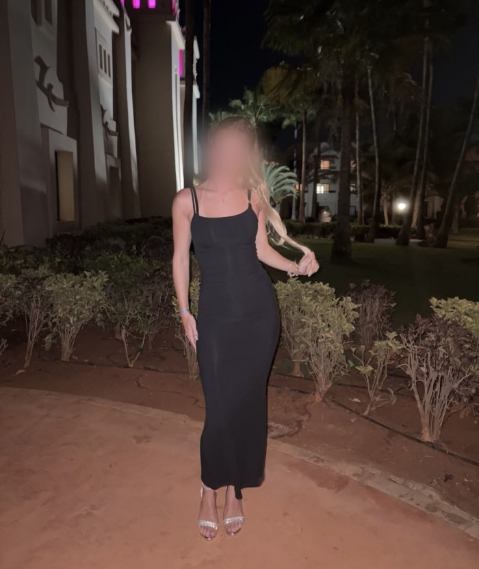 Lolita, preciosa joven venezolana desde 15 euros
