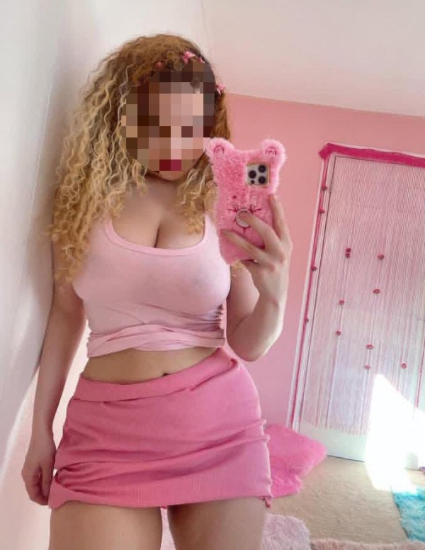 LA RUBIA MAS MORBOSA Y COMPLACIENTE DE ALGECIRAS