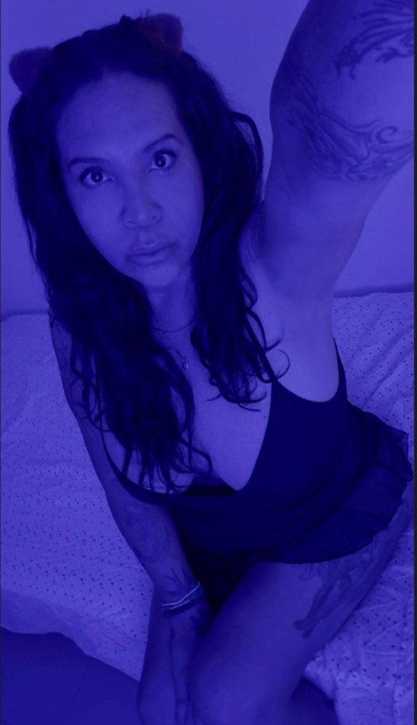 MARTINA, CHICA TRANS EXUBERANTE Y MUY FOGOSA…
