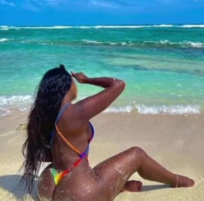 PAMELA, COLOMBIANA DULCE Y SENSUAL EN 7 PALMAS