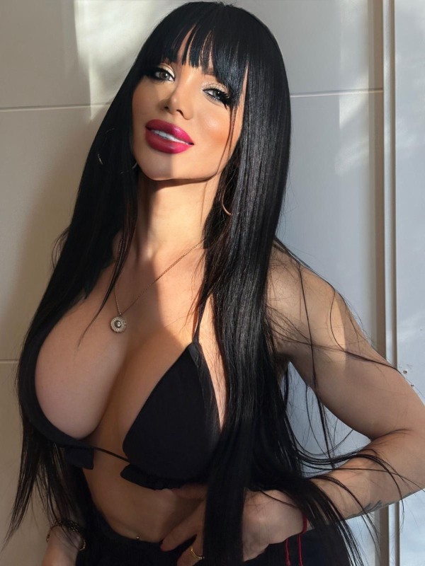 ImpresionanteTRANS recién llegada. Quiero SEXO!