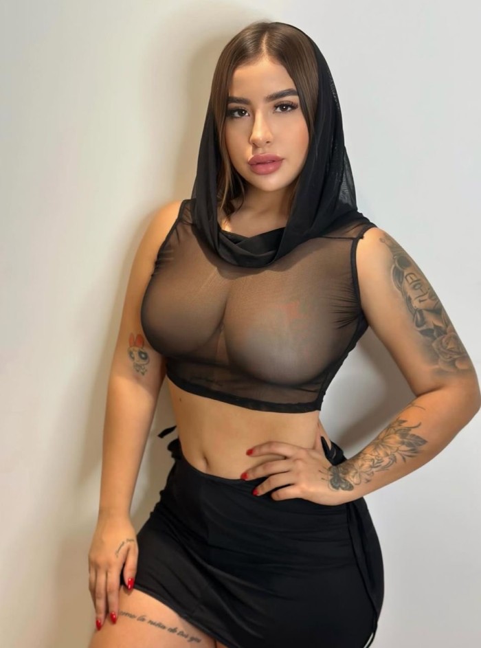 Hola cariño mi nombre es tifany un placer