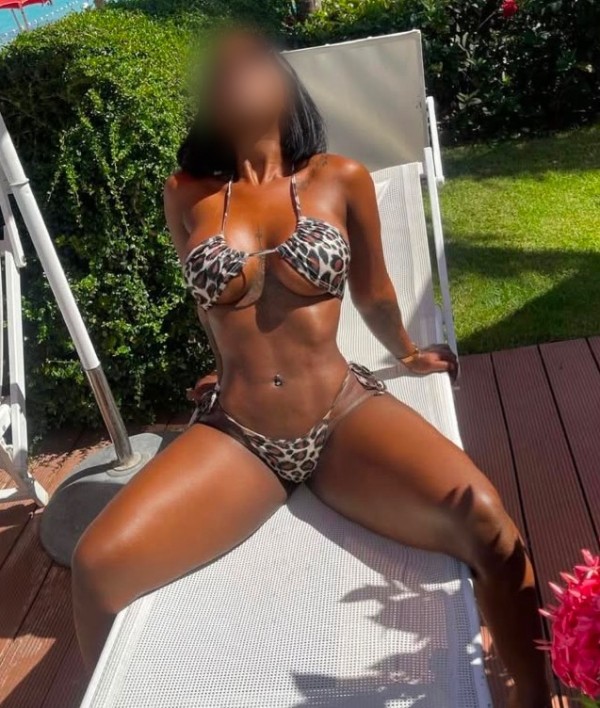 NOVEDAD COLOMBIANA UN CUERPAZO DE HEMBRA TE ESPERA.. // 24 H