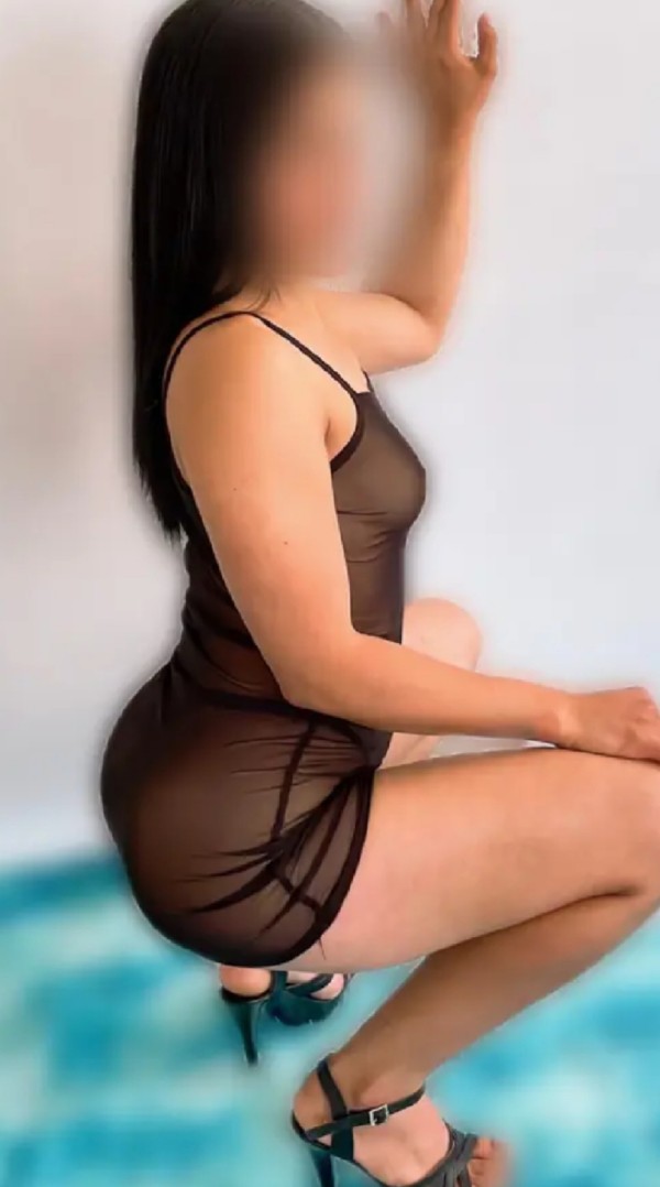 Morena sexy y cañera desd 20€ estrecho