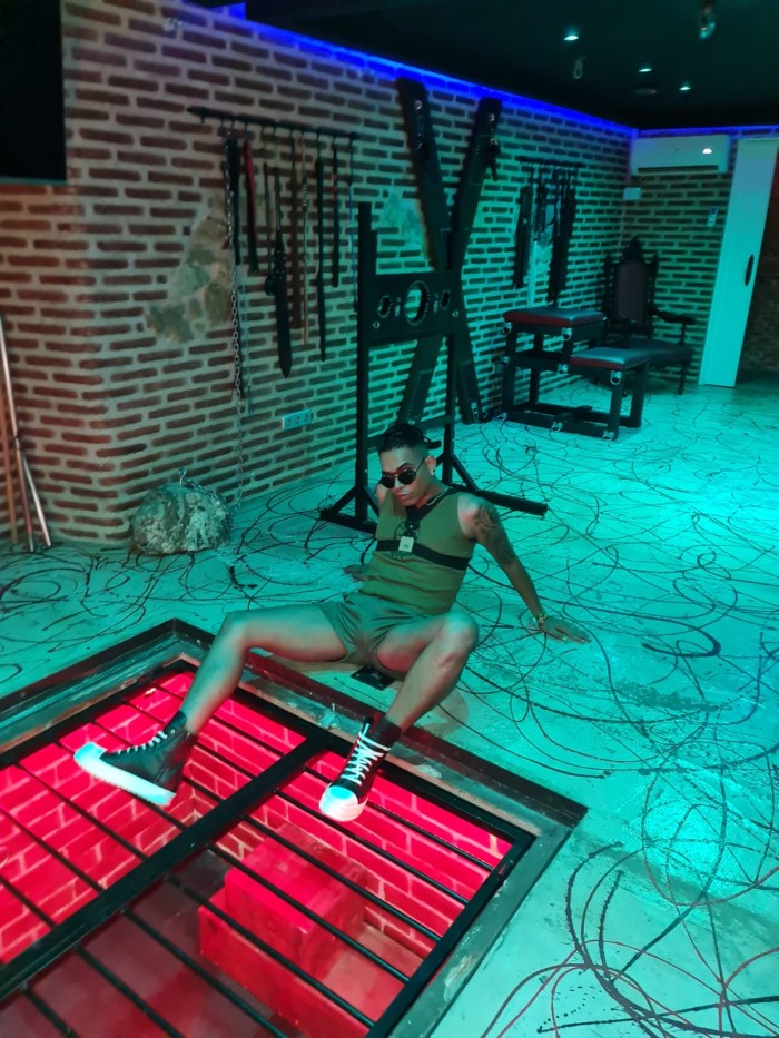 ARES XXL NO YAY LÍMITES FIESTERO MASAJISTA EROTICO