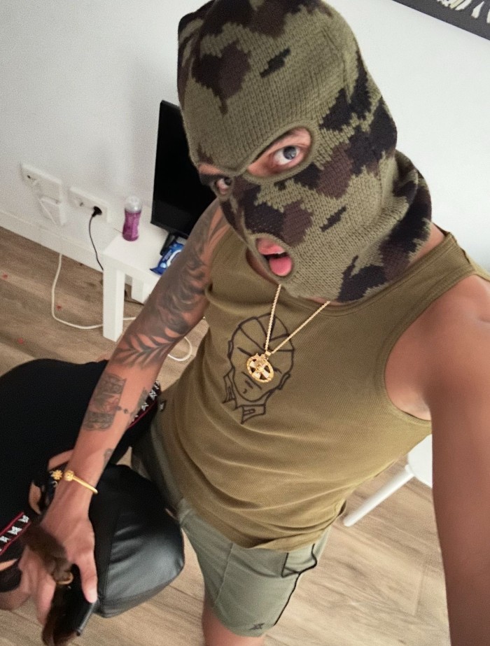 ARES XXL NO YAY LÍMITES FIESTERO MASAJISTA EROTICO