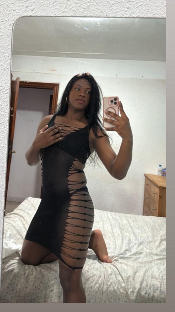 SCARLETT CACHONDA MUY ATREVIDA Y VICIOSA