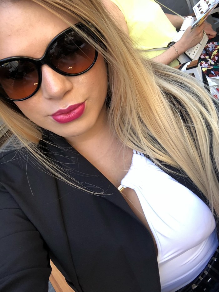 SOY LINKA, BRASILEÑA CALUROSA Y RESERVADA