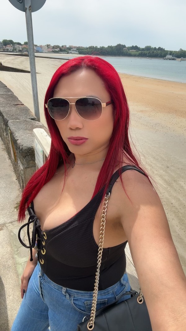 Brasileña Guapa viciosa y culolna completa en patraix