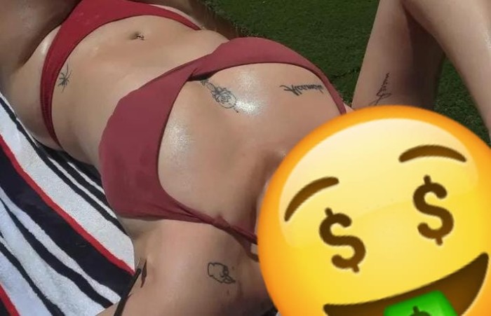 BESOS APASIONADOS Y MUCHO MÁS