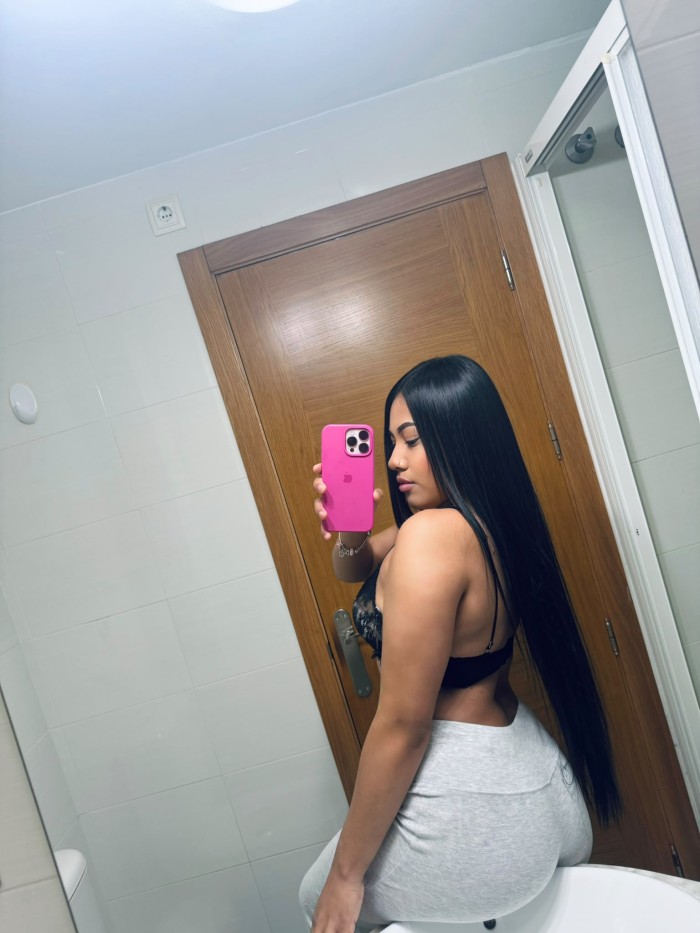 JUGUETONA FIESTERA , NALGAS SIN DESPERDICIO